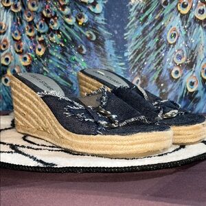 Colin Stuart Size 7.5 Denim Wedge Sandals